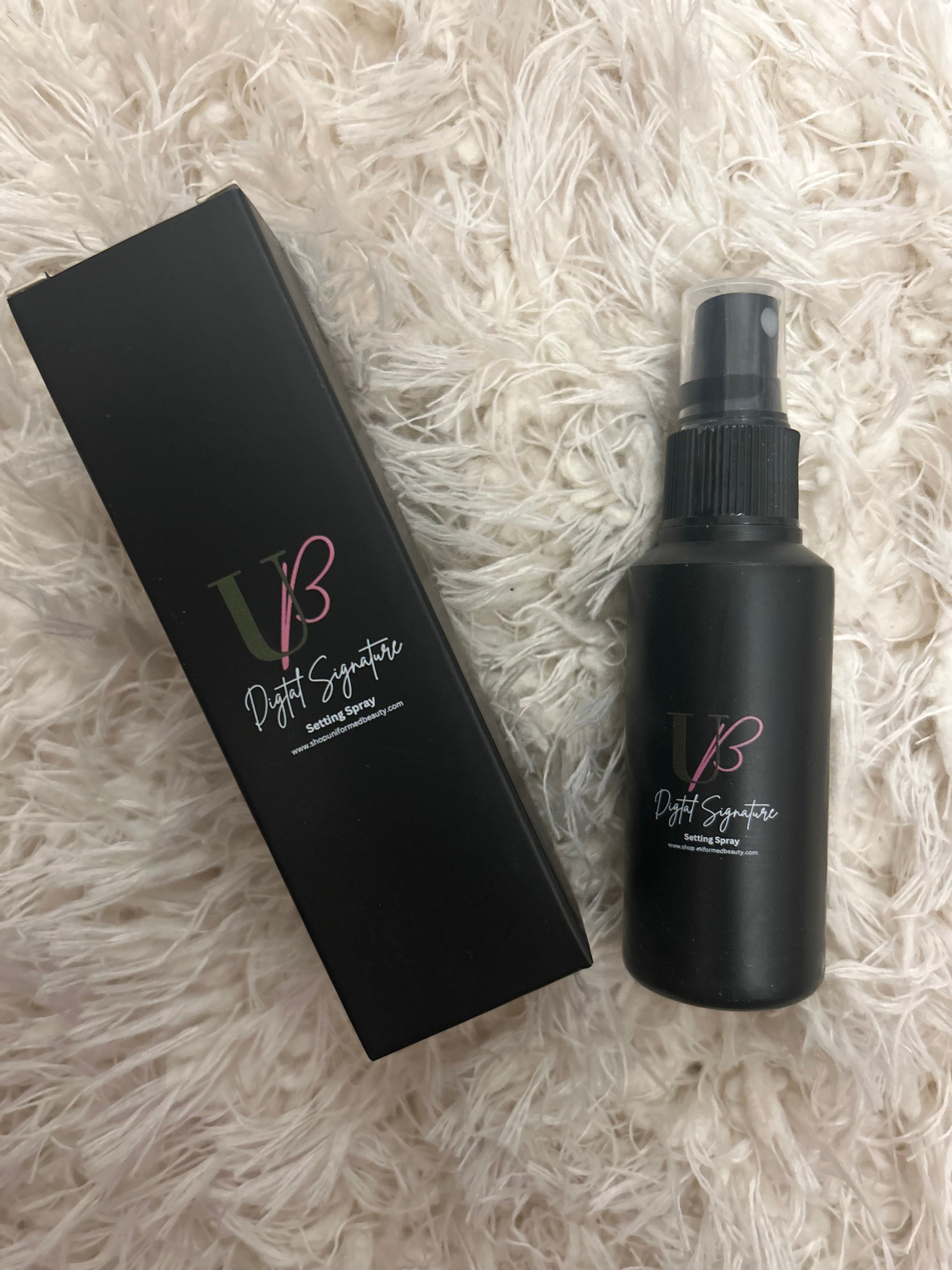 Ub Signature UB, Digital Signature Setting Spray – Uniformed Beauty
