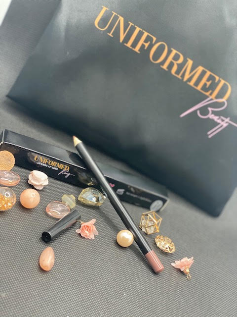 Leaders Lip Liners