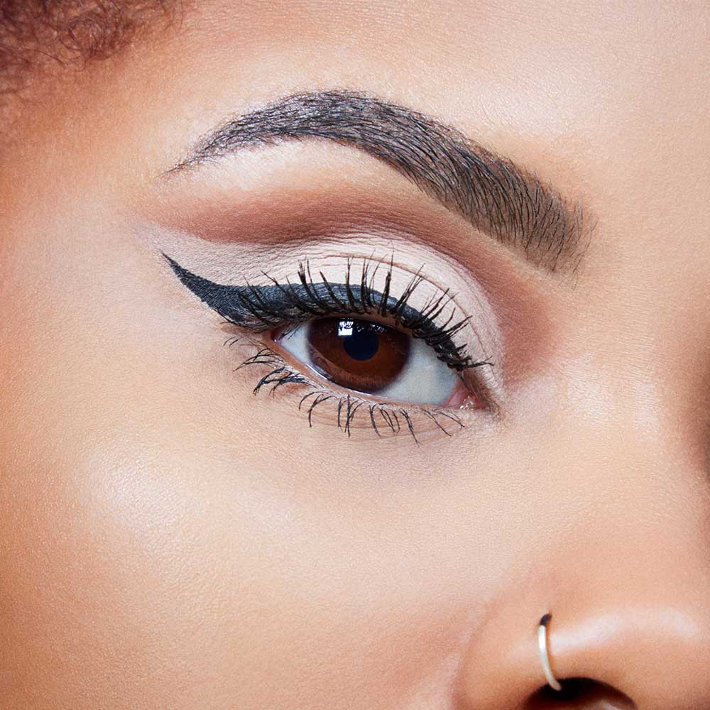 Evaluation Liquid Eyeliner